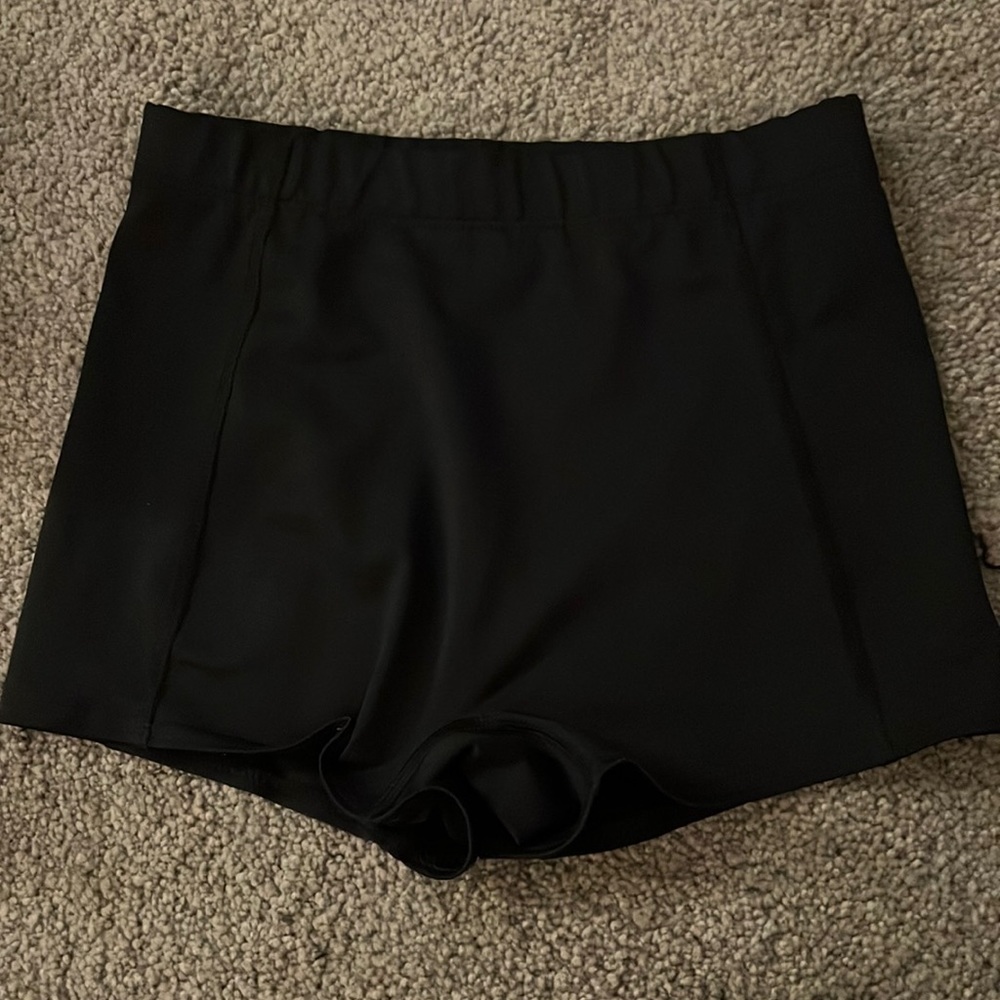 Cute black athletic shorts
